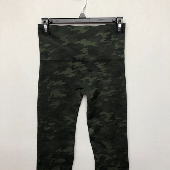 Spanx Women Pull On Active Leggings Size Large Camouflage B228 -4 - Picture 9 of 13